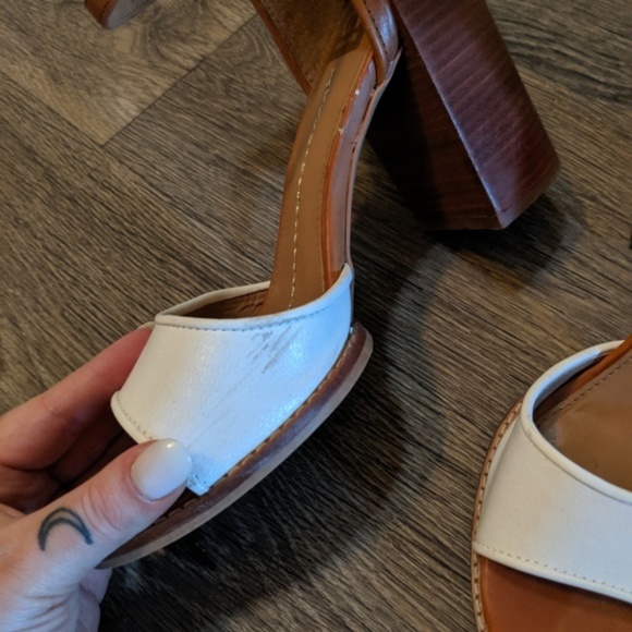 DOLCE VITA Maryann Anklestrap Block Heel Size 9.5 - Picture 7 of 8